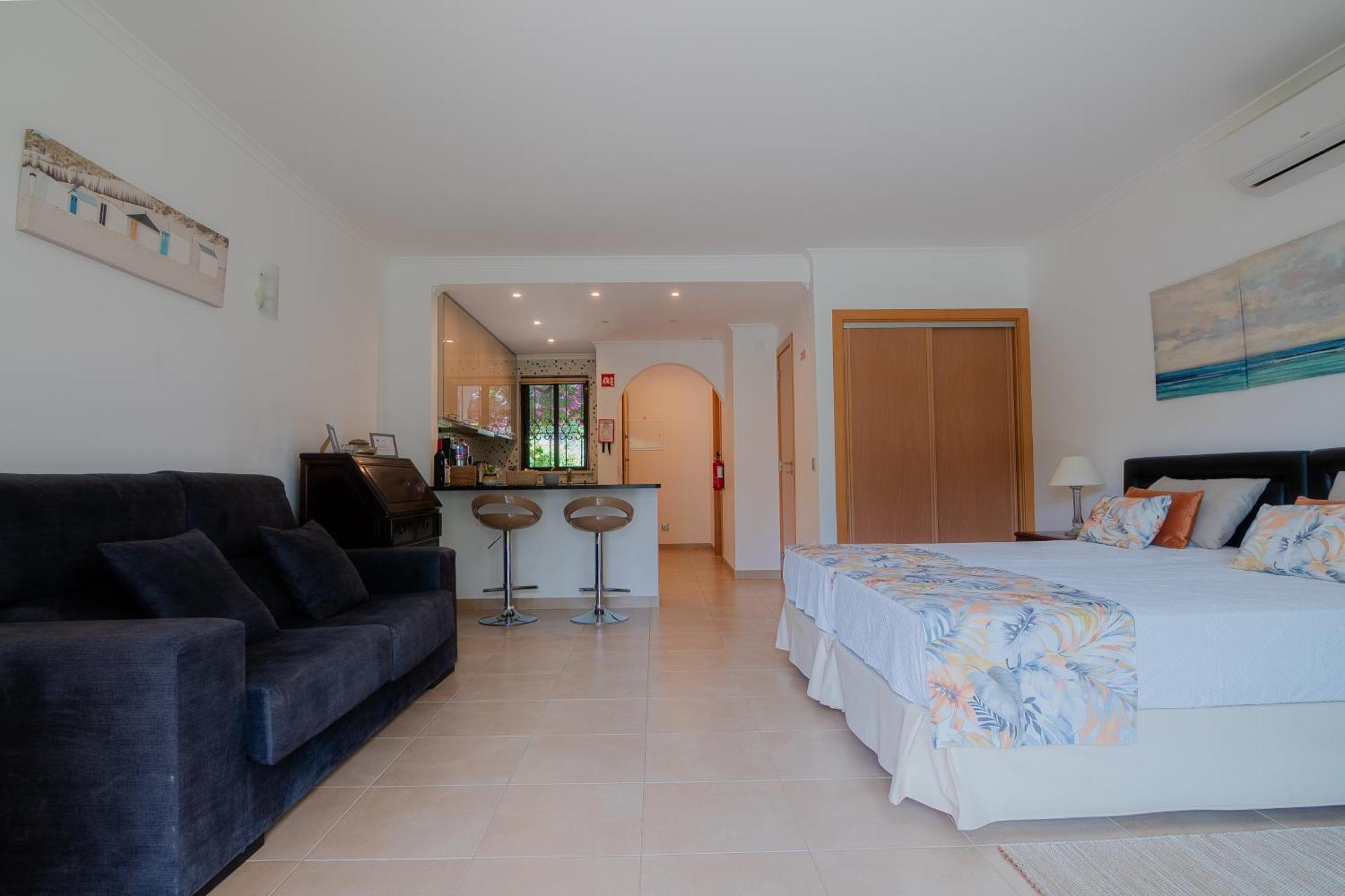 Coastal Retreat With Pool And Beach Access By Drago Rentals Albufeira Exterior photo