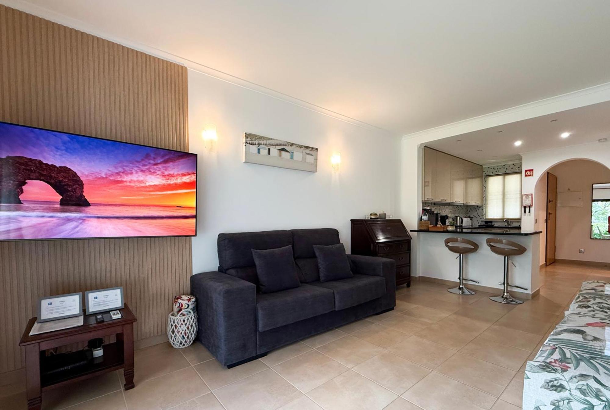 Coastal Retreat With Pool And Beach Access By Drago Rentals Albufeira Exterior photo